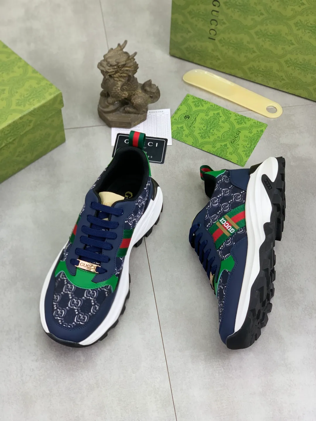 Men's shoes 💰P440💰[New model]🆘 The latest model from Gucci GUCCI official website🎁Classic casual and fashionable men's shoes👟Best model💥The version is simple and elegant, exclusive for trendy men. Unique official website latest brand elements👑Gucci original decoration, fashionable and generous, original soft calfskin fabric➕Comfortable soft first-layer pigskin lining ✅The official website specifies the wear-resistant casual outsole, the classic model is taken in kind🎬Color: 4️⃣colors available😍Number: 38-44